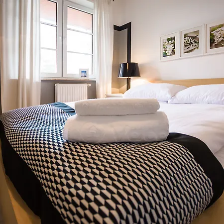 Apartament Vacationclub - Park 20 *